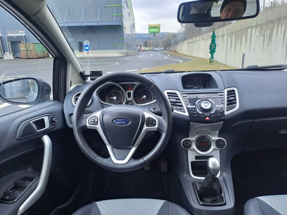 Ford Fiesta Ghia 1.6 TDCI an 2012