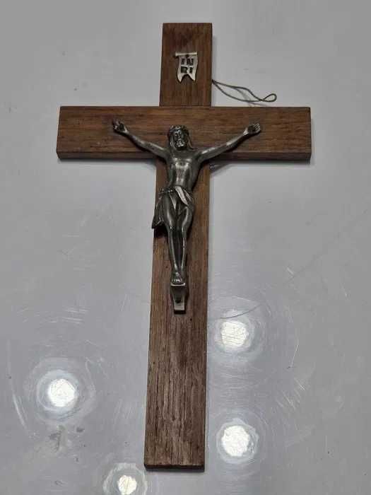 Lot vintage de 7 cruci si crucifixuri deosebite