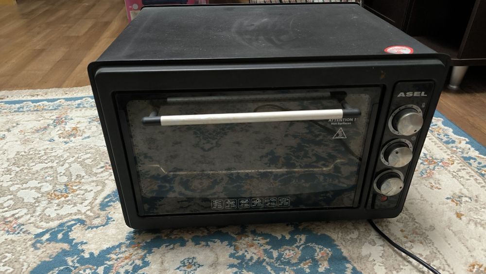 Продам электрическую духовку