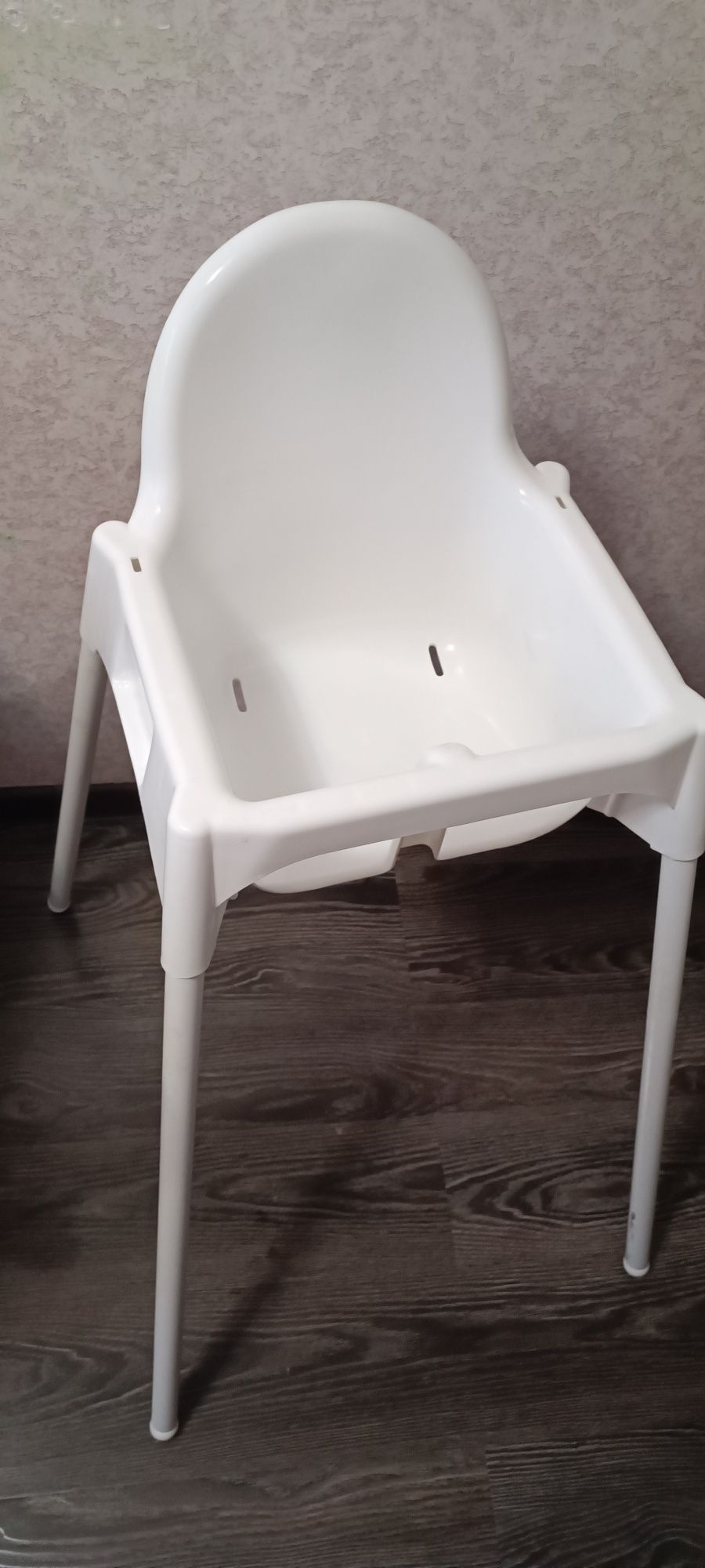 Продам детский обеденный стульчик IKEA