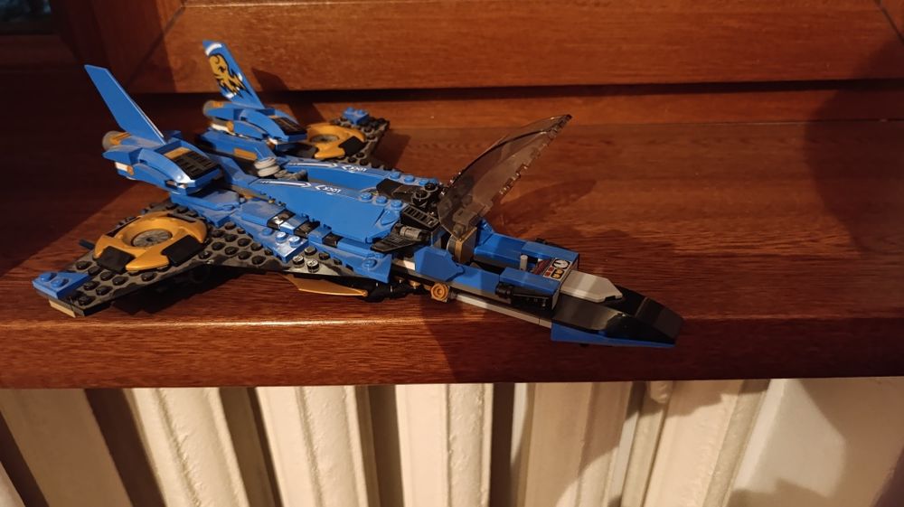 Продается самалет Лего ниньдзяго оригинал ЛЕГО