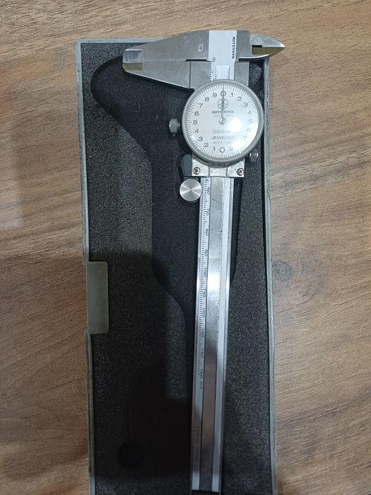 Subler cu ceas Mitutoyo