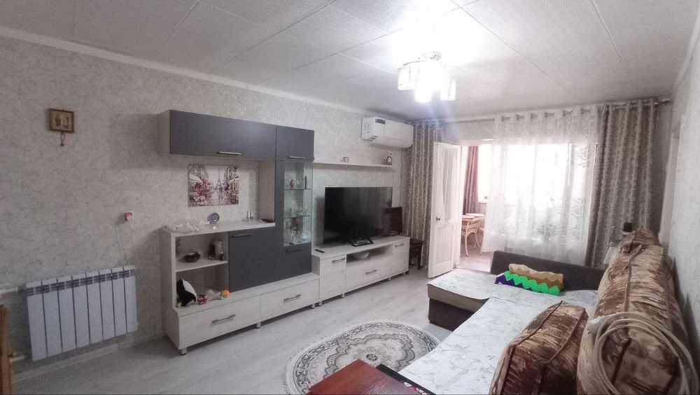 Продаётся 3-комнатная квартира ( Ор - Мирабадское - РОВД)