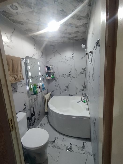 Ижара карвон бозор олдида  угил боларга