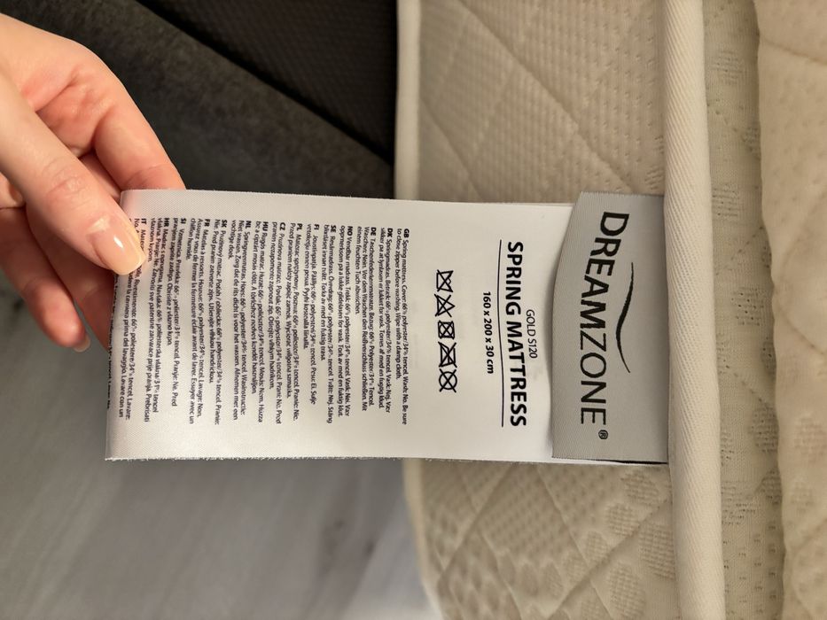 Pat 160x200 si saltea 160x200