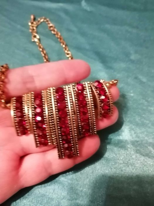 Продам брошь Чехия, бусы из граната, жемчуга, кольцо серебро.