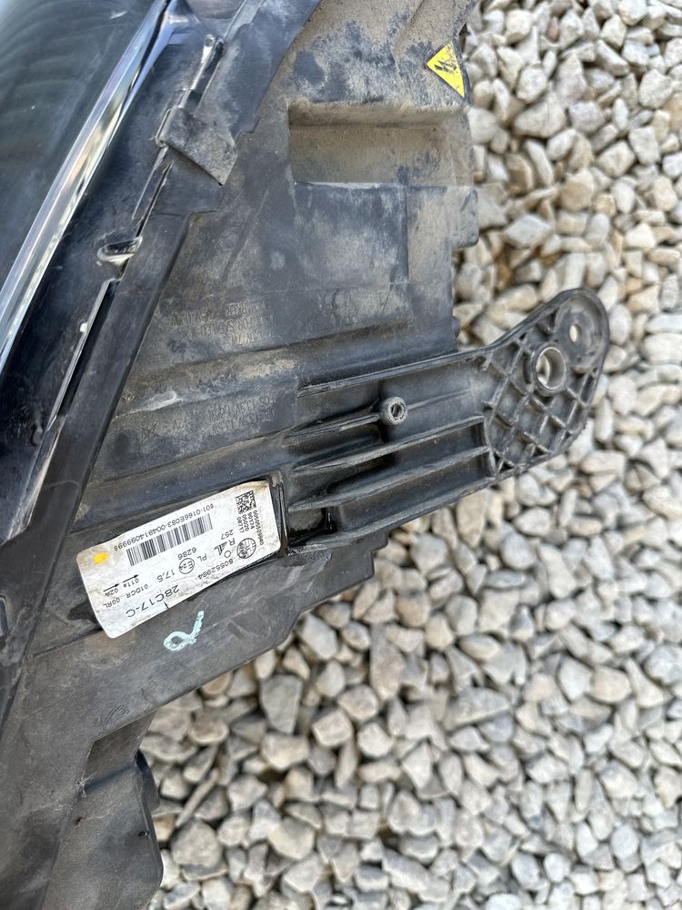 Far Dreapta Alfa Romeo Stelvio cod 50552984