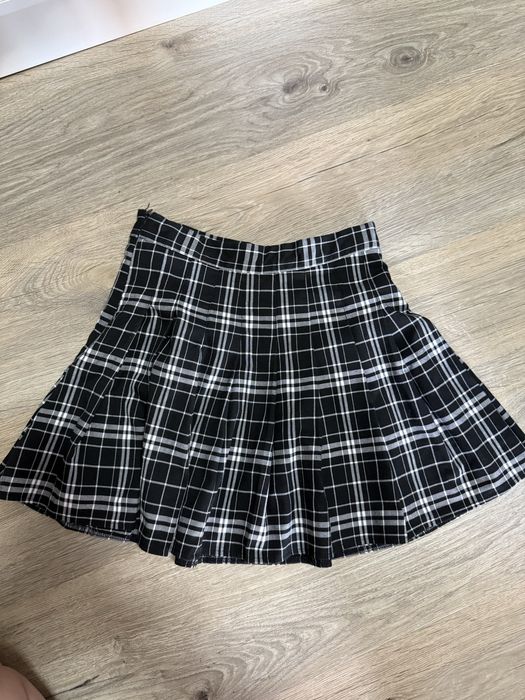 Продаю почти НОВУЮ юбку на девочку, рост 146см 9-10 лет