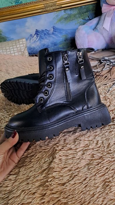 продам женские осенние сапоги