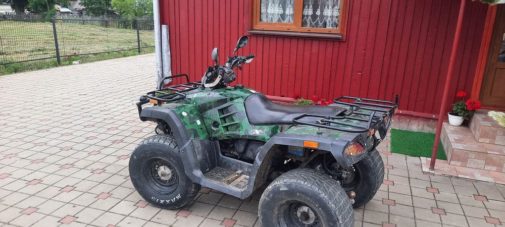 Vând linhai 300 4x4