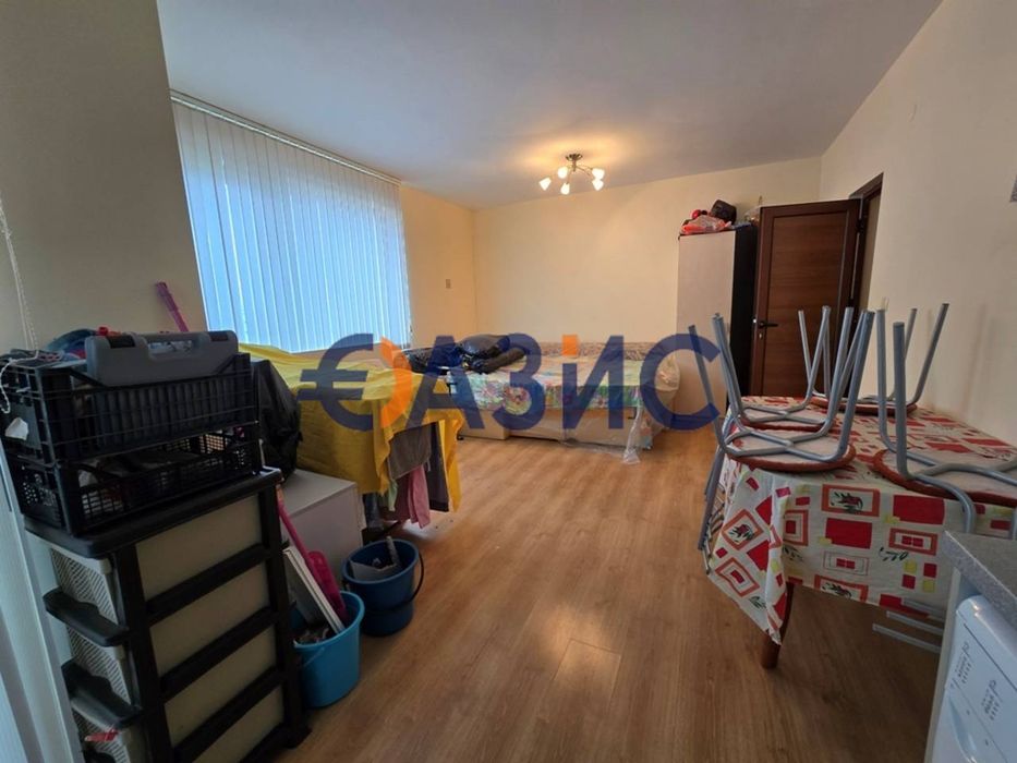 Продава се Двустаен апартамент в к.к. Слънчев бряг - 75 кв.м за 894 €/кв.м - Снимка #2