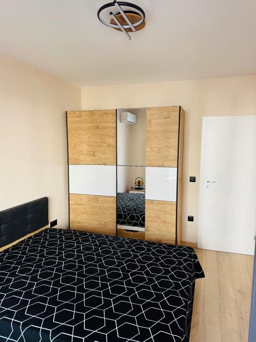 Дава се под наем Двустаен апартамент в София, Малинова долина - 64 кв.м за 800 € - Снимка #2