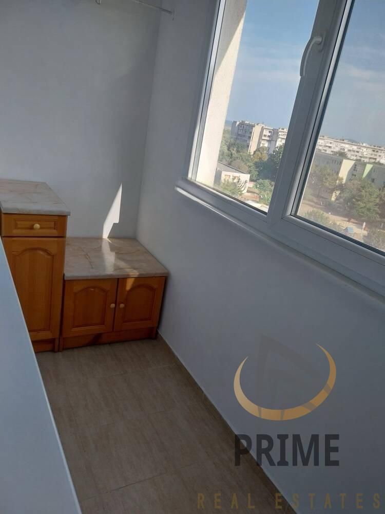Дава се под наем Двустаен апартамент в Бургас, Изгрев - 50 кв.м за 357 € - Снимка #12