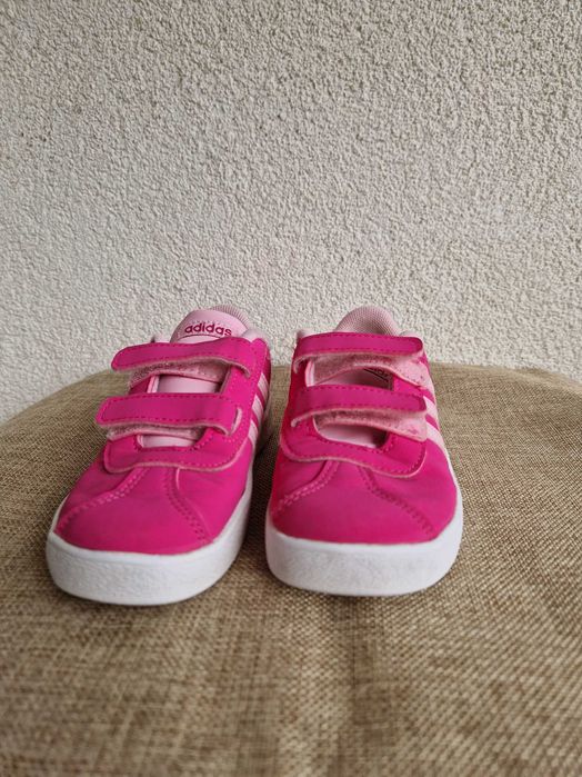 Детски розови маратонки Adidas 27 номер