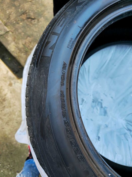 Cauciucuri Nexen 225/55/17, an fabricație 2023