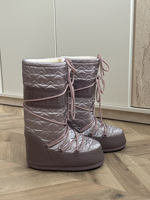 Moon Boot x Gucci Vault Icon Quilted Stars
