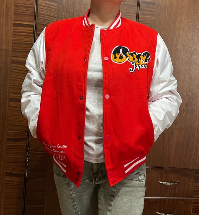 Продам новую женскую верхнюю одежду