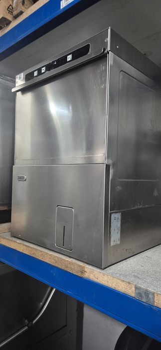 Masini profesionale , spalat pahare , farfurii , facut gheata