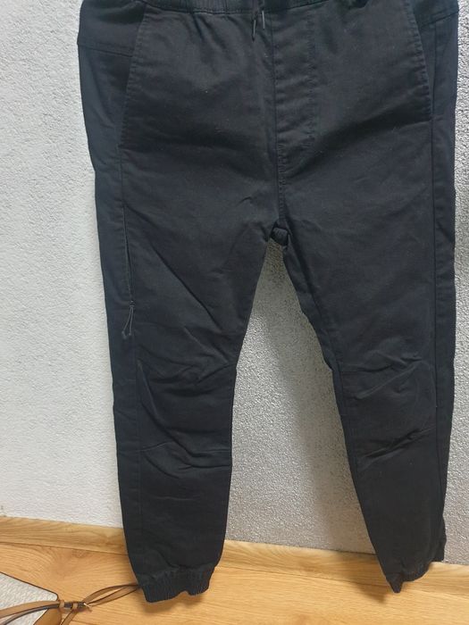 Pantaloni baieti -imbracaminte