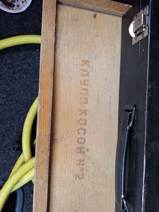 Trusa manuala de filetata vintage