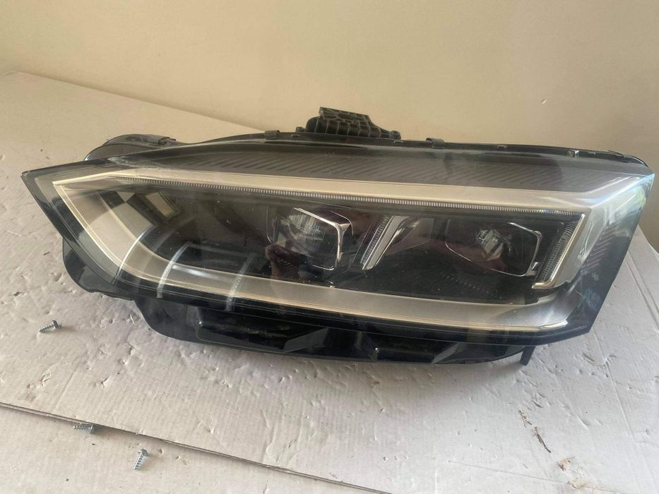 Ляв фар Ауди А5 lqv far Audi A5