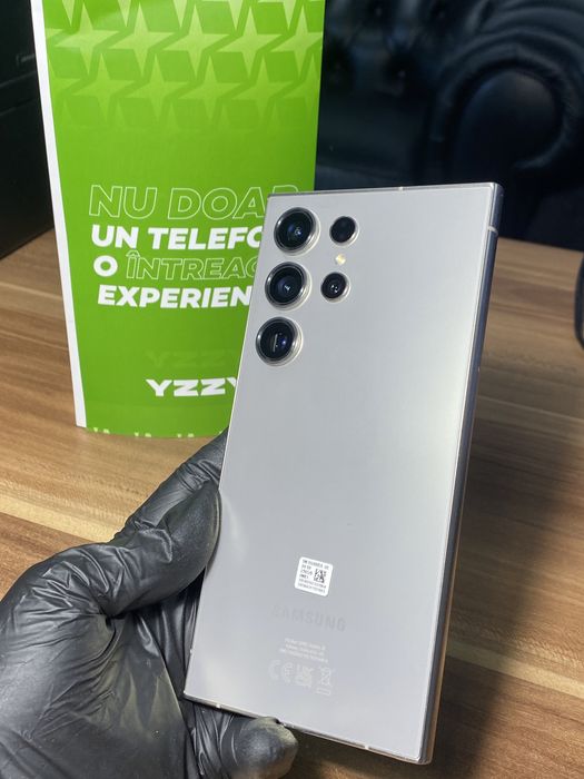 Samsung Galaxy s24 ultra • 256 GB • Titanium Gray