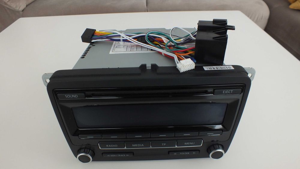 RadioCD Auto Bosch VW 1K0035186AN, radiocasetofon auto Panasonic4x45W.