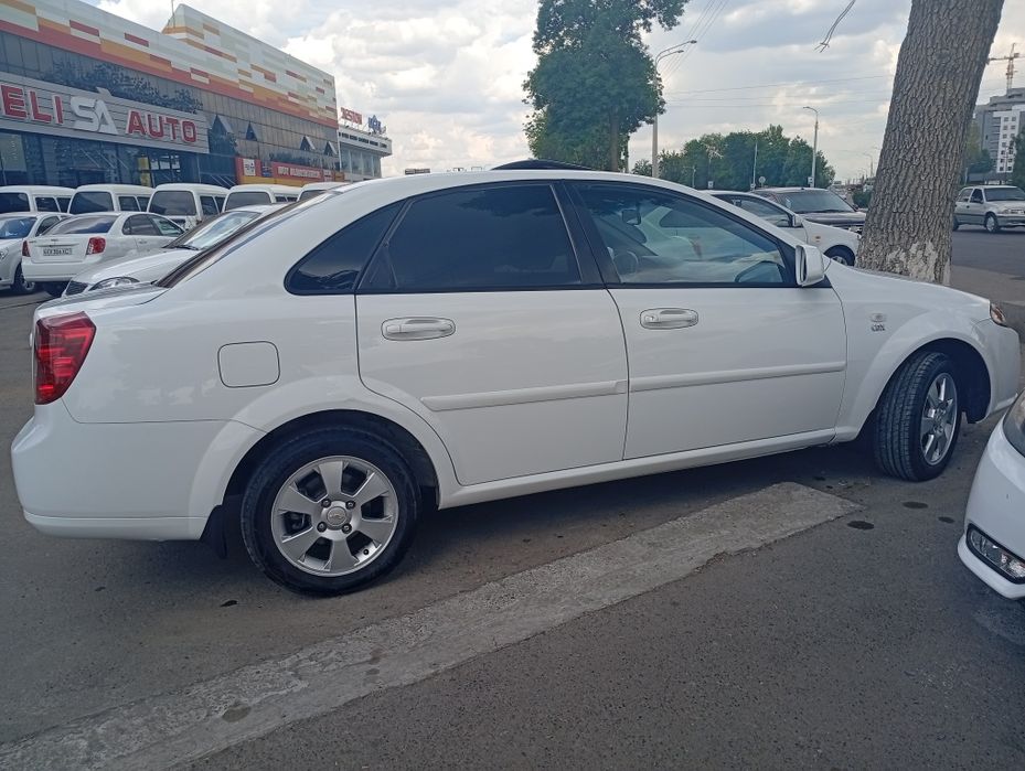 Bekorichilar bezovta qilmasin