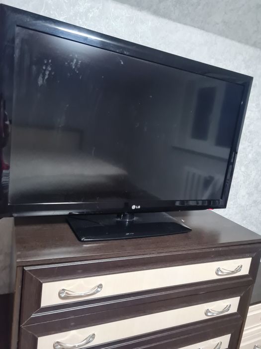 Продам Телевизор LG