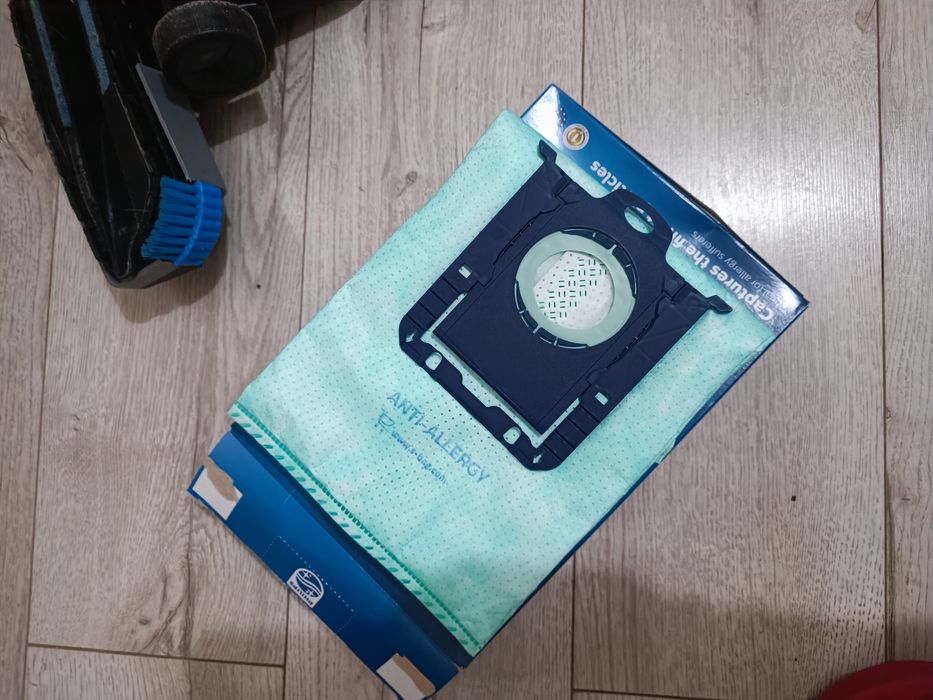 Aspirator Philips Performer Active FC8575/09 - 650 W