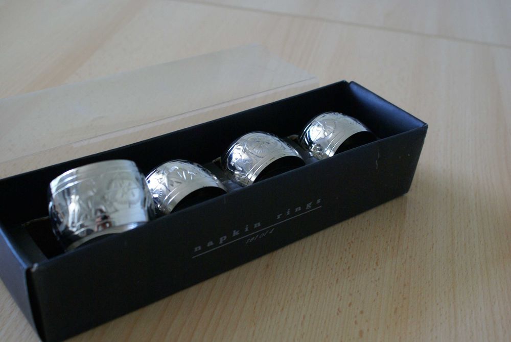 Suport pentru servetele (napkin ring)