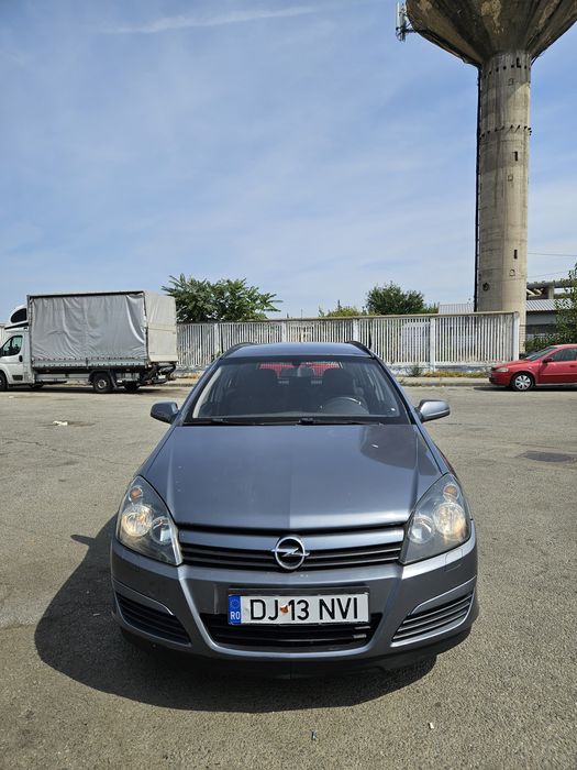 Vând Opel Astra H