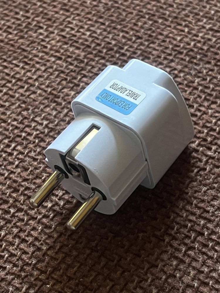 UK EU adaptor, 250V, 10 A