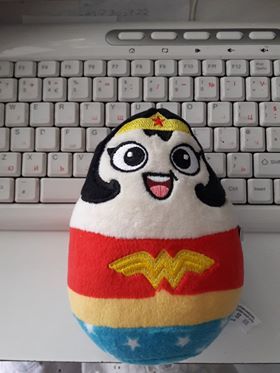 плюшена играчка Уондър Уоман