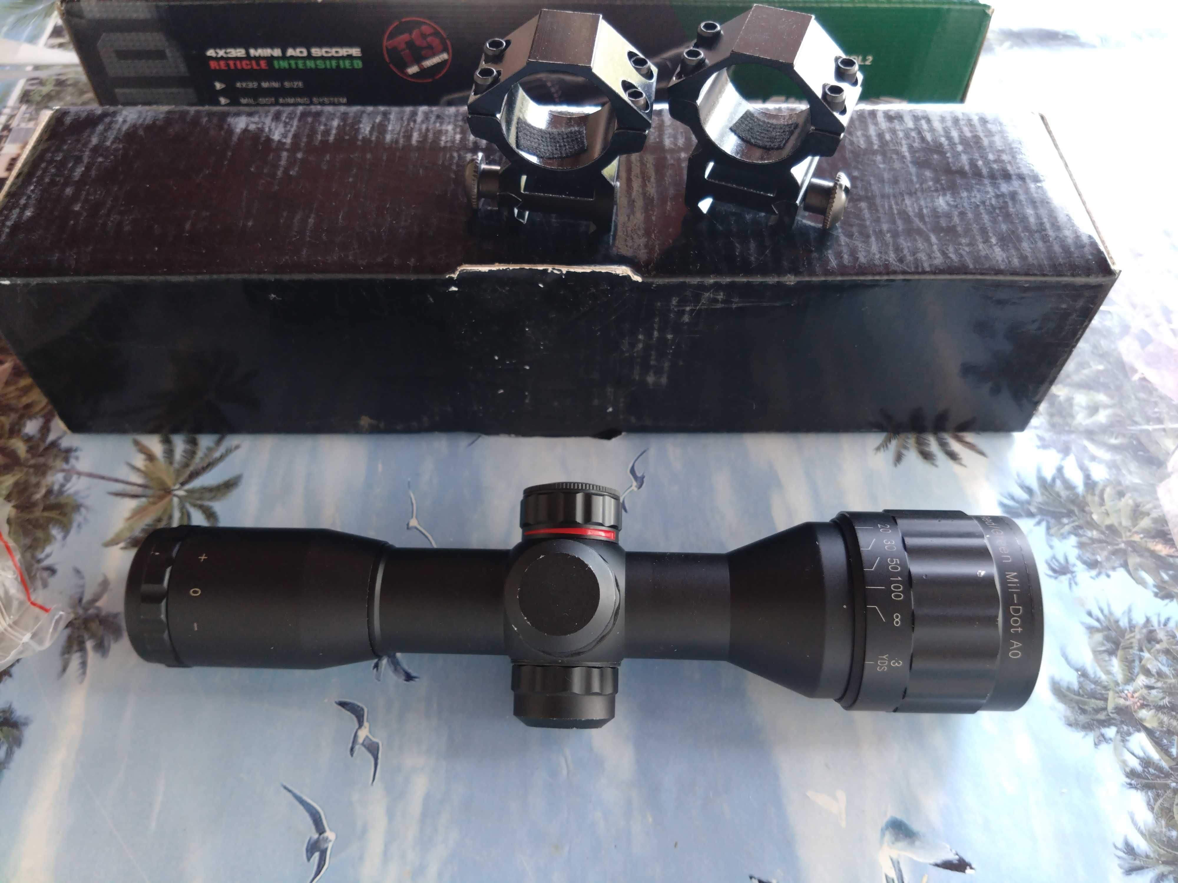 Оптика UTG Leapers Bug Buster 4x32, подсилена серия