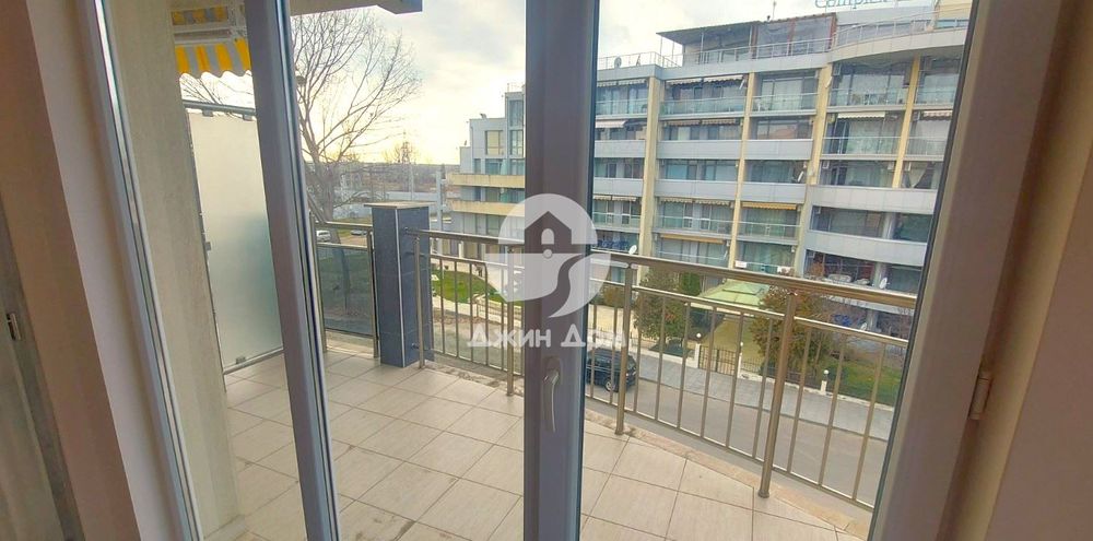 Продава се Едностаен апартамент в к.к. Слънчев бряг - 36 кв.м за 1359 €/кв.м - Снимка #4