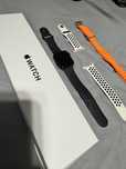 Apple Watch SE 44mm – stare impecabilă + 2 brățări cadou