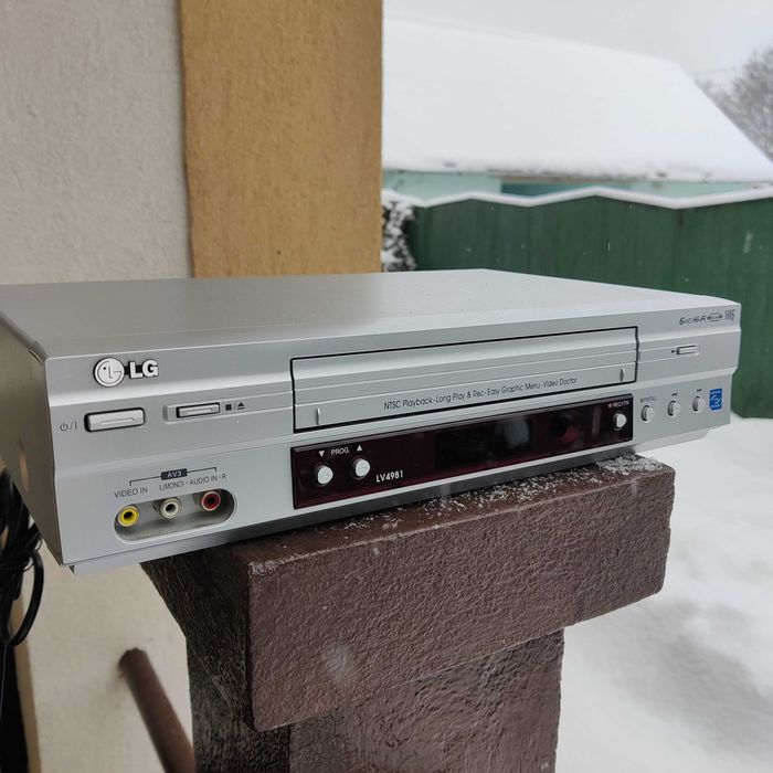 Vand  videocasetrecorder LG