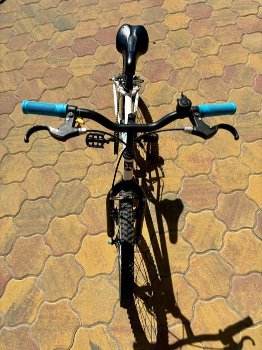 Bicicleta Btwin Racing 300 / roti 20