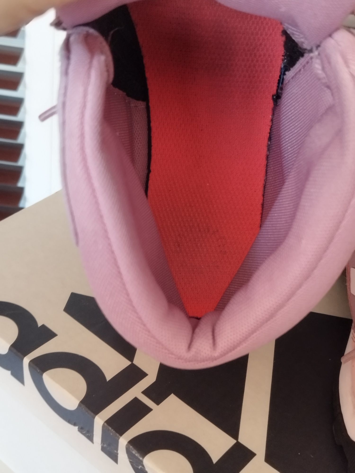 Adidas зимни боти размер 38