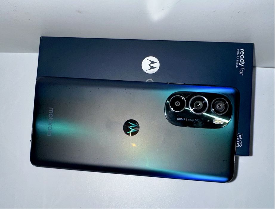 Motorola edge 30 pro