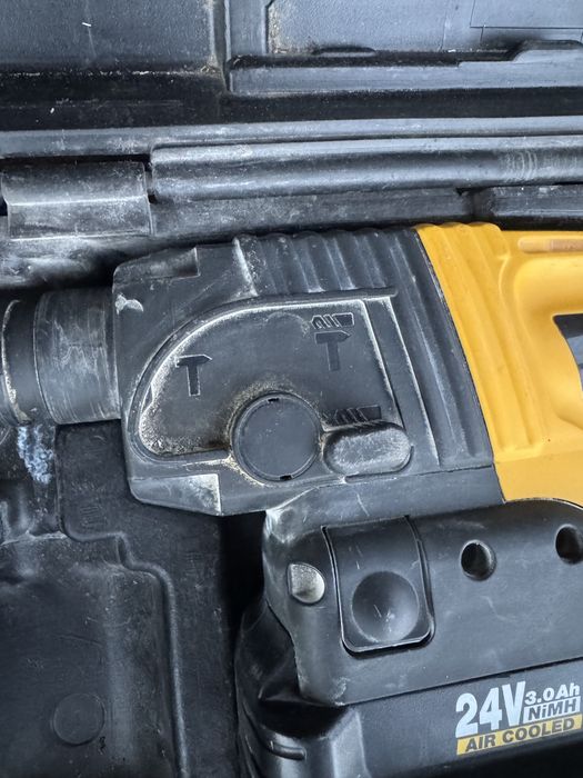 Rotopercutor dewalt