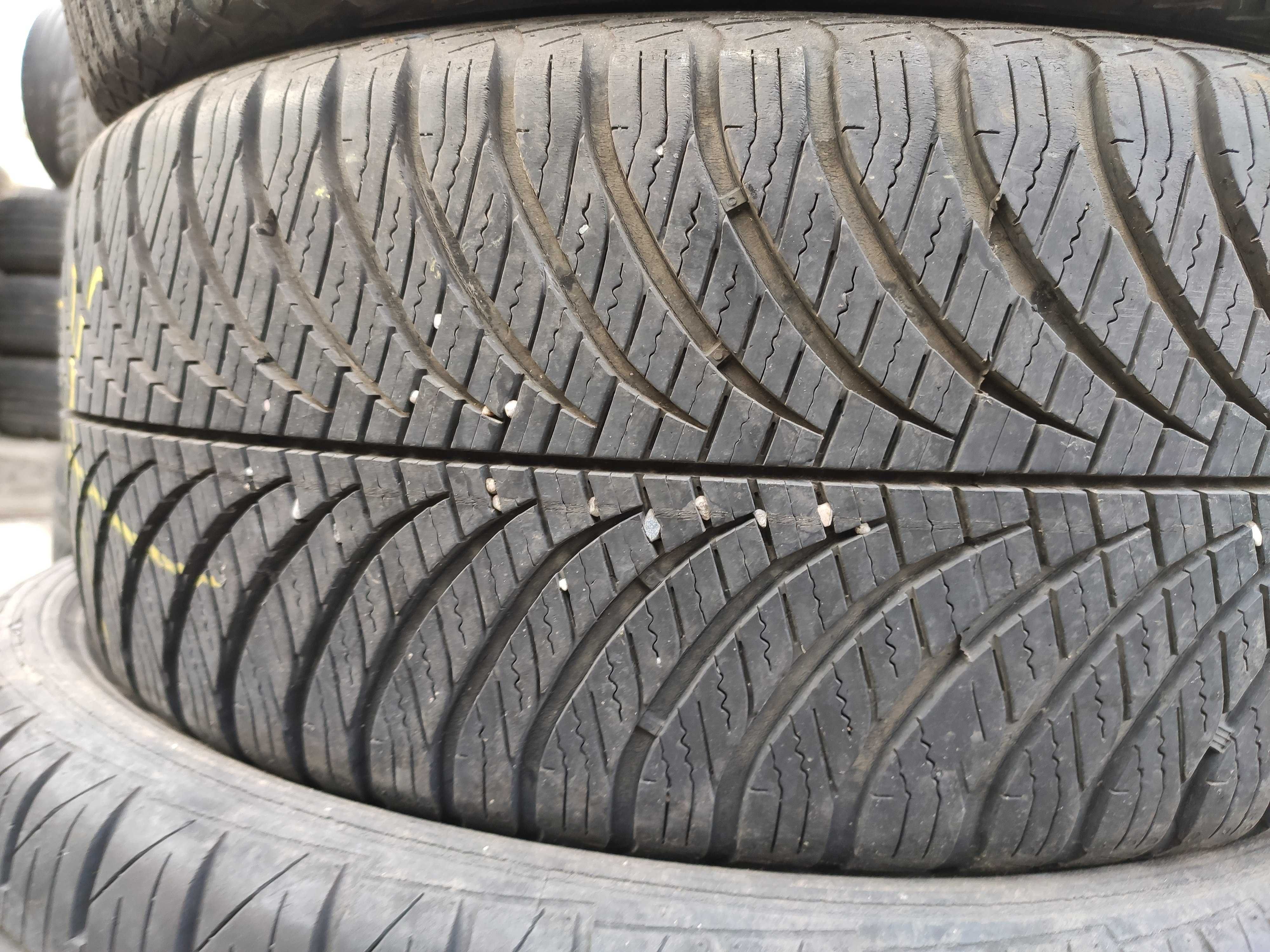 4бр Всесезонни гуми 235 45 18 - Goodyear