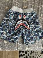 Pantaloni bape albastrii