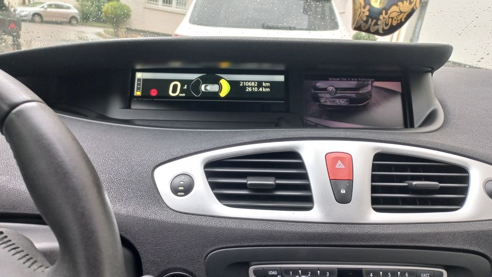 Vând Renault Grand Scenic 3   2.0 Diesel