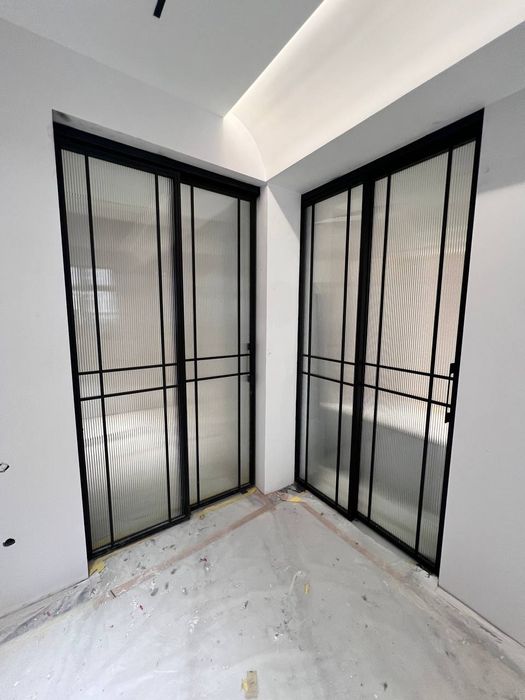 Двери лофт перегародка. Распашные и Раздвижные