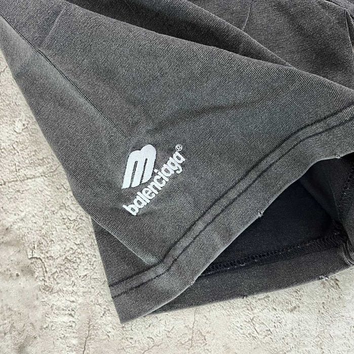 Tricou Balenciaga Premium