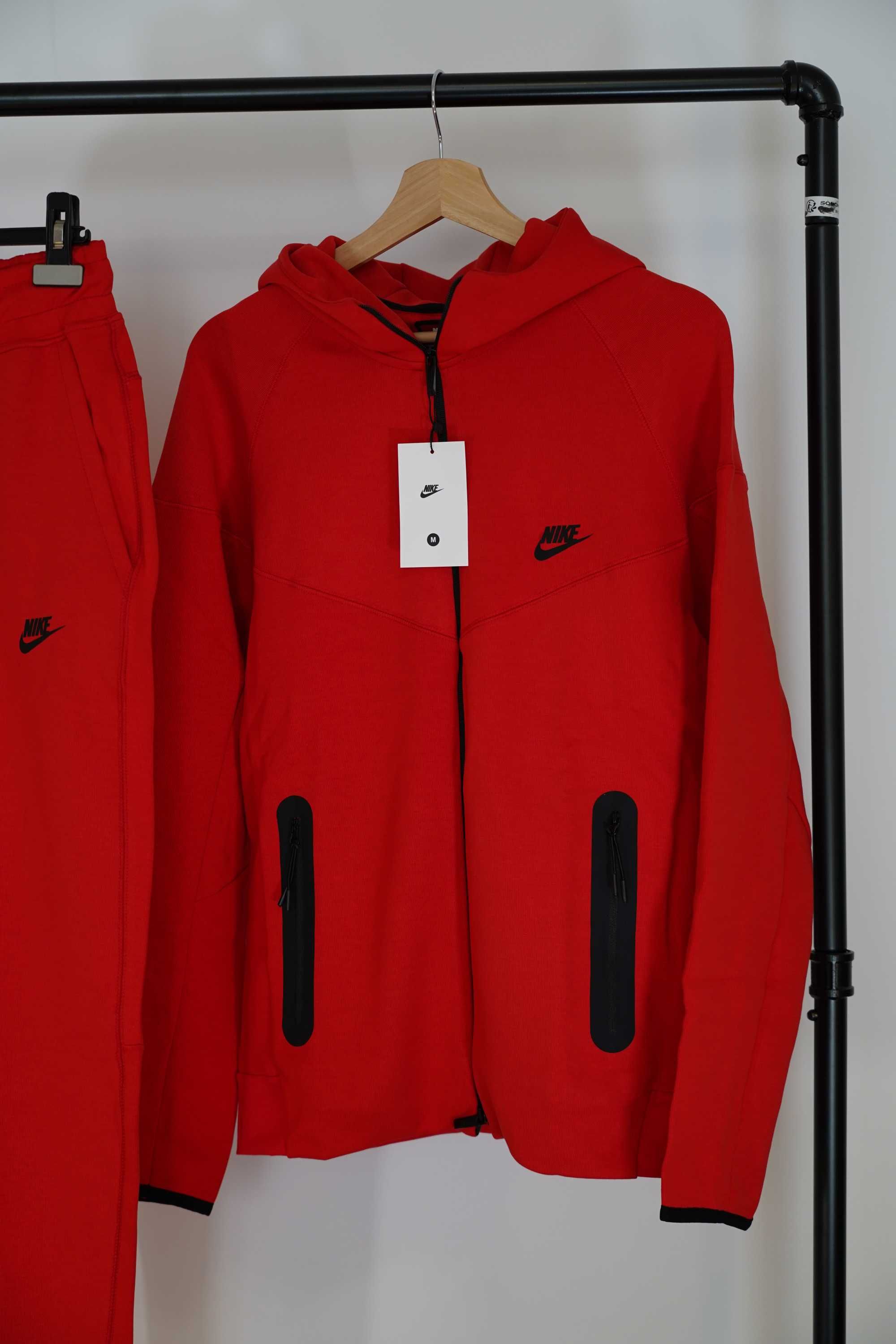 Trening Nike Tech Fleece Model NOU 2024 -Calitate Premium baieti fete