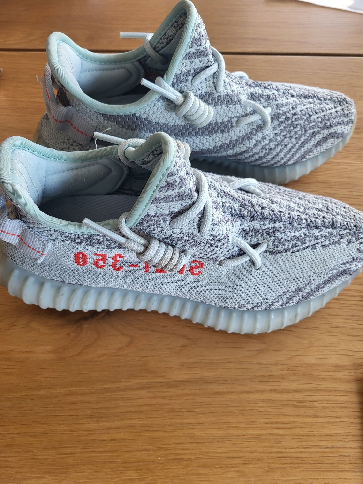 Yeezy Boost 350 V2 Blue Tint, # 38, употребявани