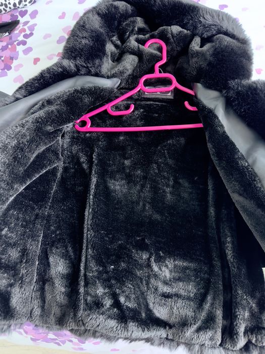 Уникално Зимно Кожено Яке в черно - Ново*** - М